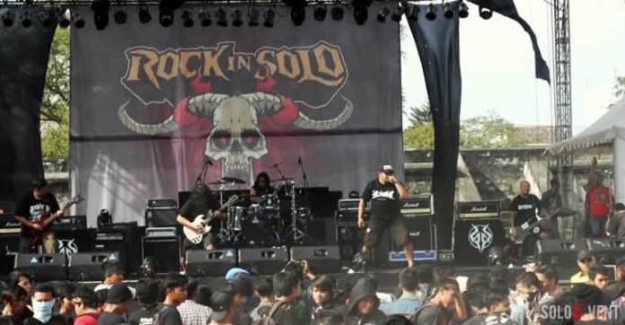 13 BAND TELAH CONFIRM MANGGUNG DI ROCK IN SOLO 2015