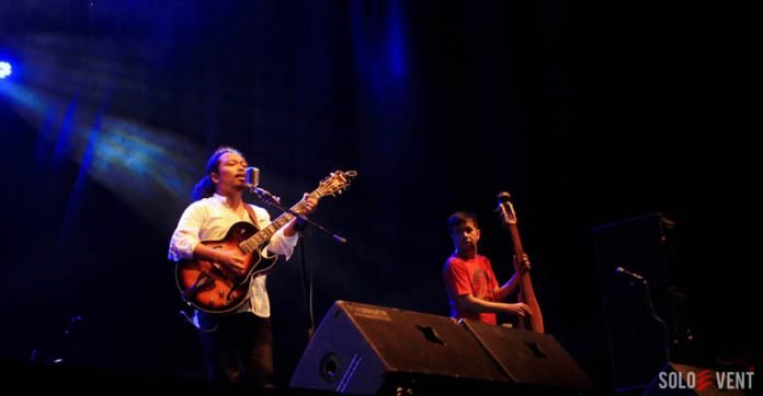 PAYUNG TEDUH BERTEDUH SEJENAK DI LOKANANTA FEST