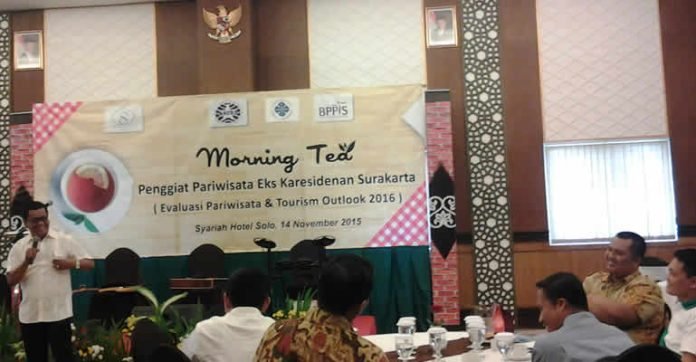 JOKOWI EFFECT MENGEMUKA DI MORNING TEA EVALUASI PARIWISATA