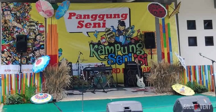 MEMEDI SAWAH JADI TEMA LOMBA DI KAMPUNG SENI ISI