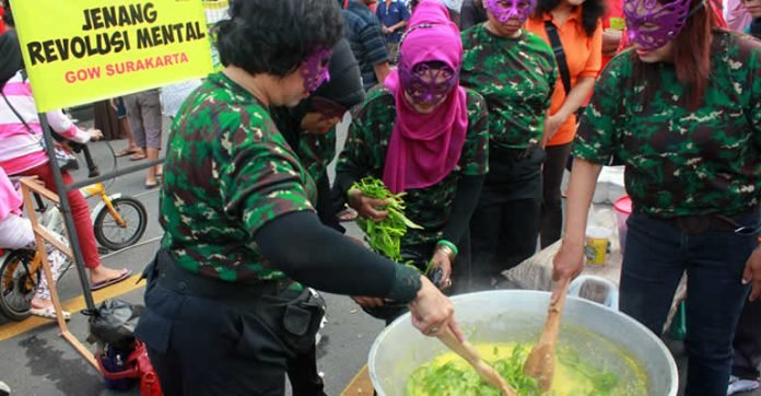 ADA JENANG REVOLUSI MENTAL DI PEMBUKAAN FESTIVAL JENANG SOLO 2016