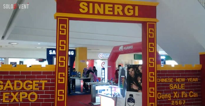 BELI SMARTPHONE DI SINERGI GADGET EXPO PILIH SENDIRI HADIAHNYA