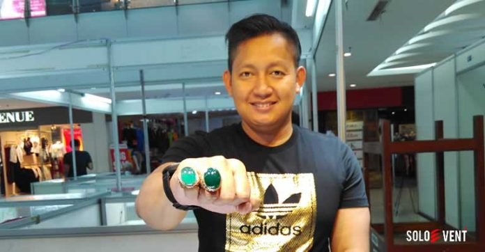 TREN BATU AKIK MASIH BAGUS, COBA TENGOK GEMSTONE NUSANTARA EXPO
