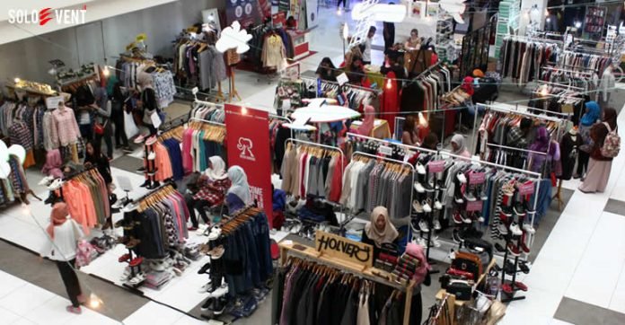 BERBURU PRODUK FASHION UP TO DATE DI HELLO MARKET SOLO #7