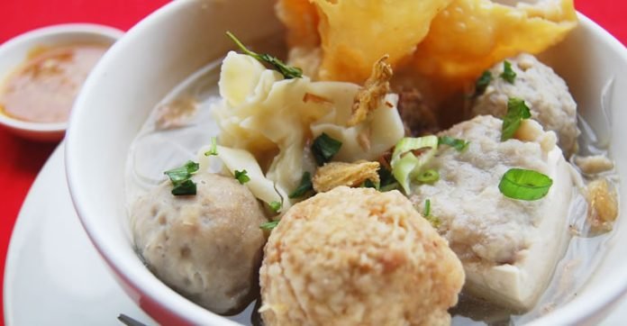 NIKMATNYA BAKSO MALANG DI KOTA SOLO